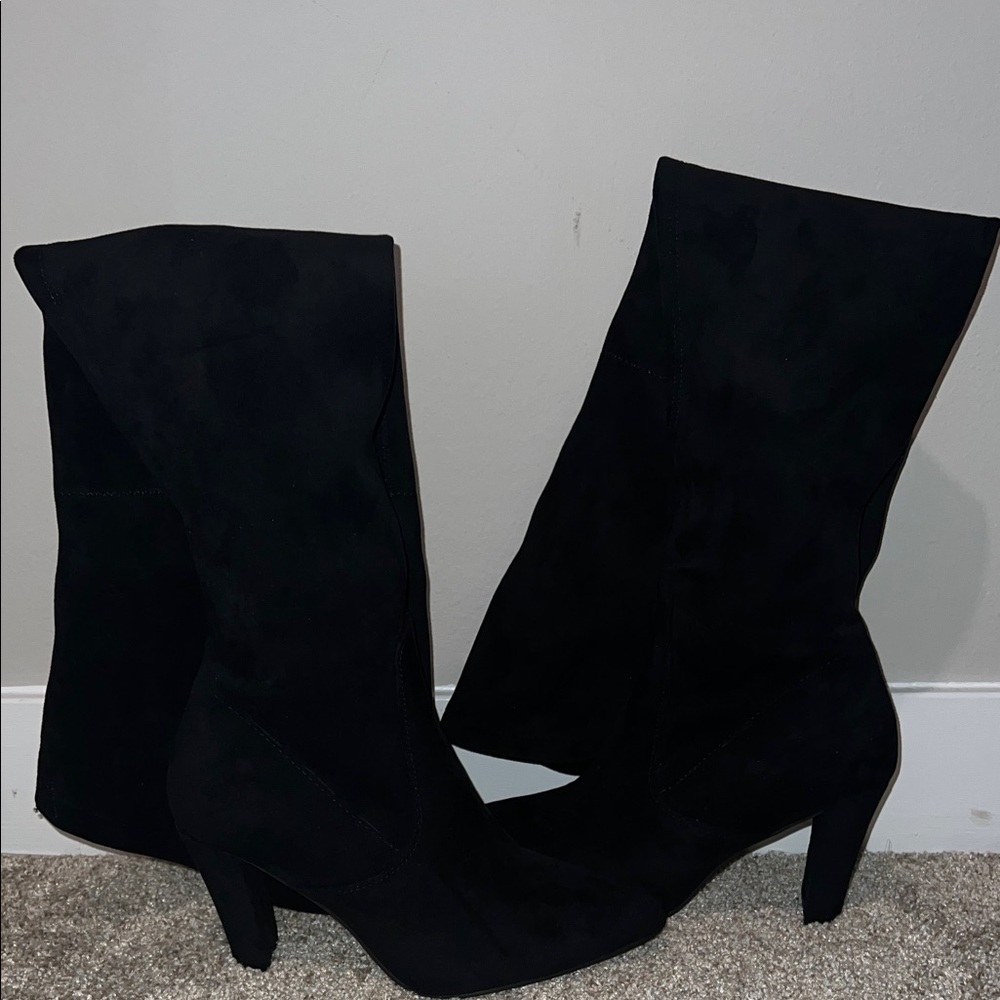 Elegant Black Women's Boots